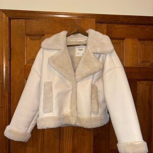 Abercrombie & Fitch White Teddy Jacket